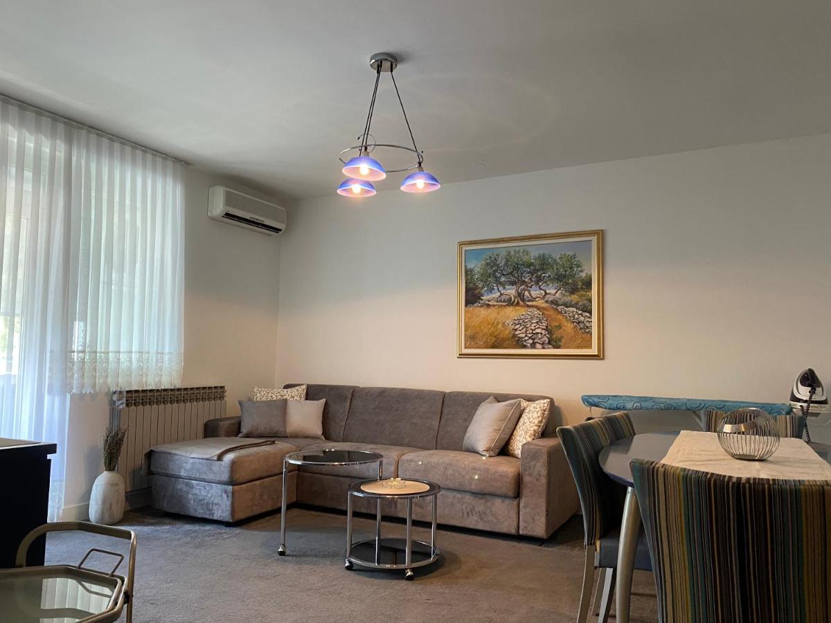 Apartman Njivice Dış mekan fotoğraf